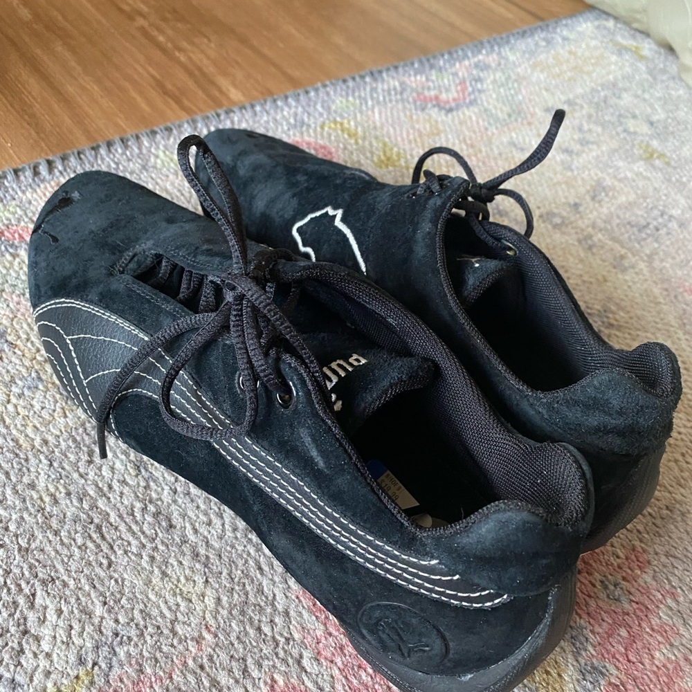Vintage Puma Black Side-Laced Sneakers